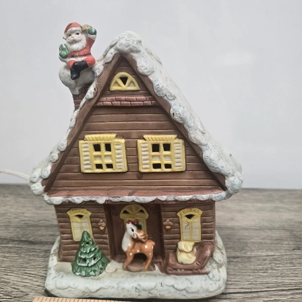 Vtg Christmas House Light Up Santa Reindeer Snow Village Plug In TESTED‎ & WORKS